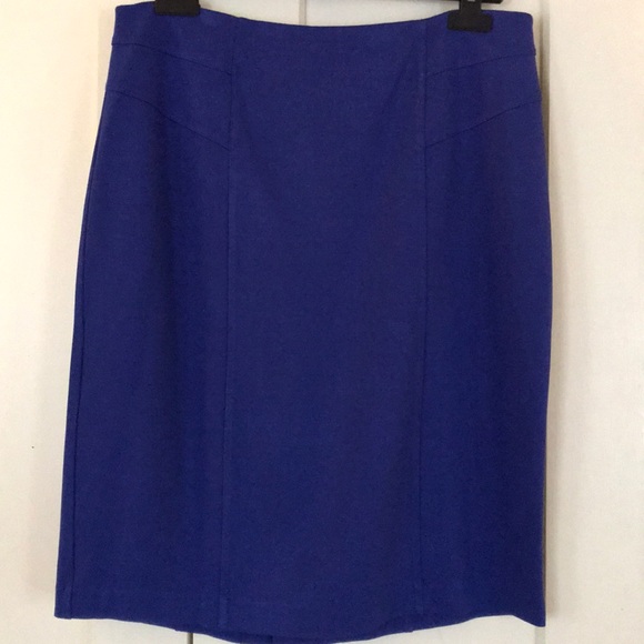 NWOT Chico’s Ponte Pencil Skirt Blue Grotto Chico’s Size 0.5, US Size 6 - Picture 1 of 7